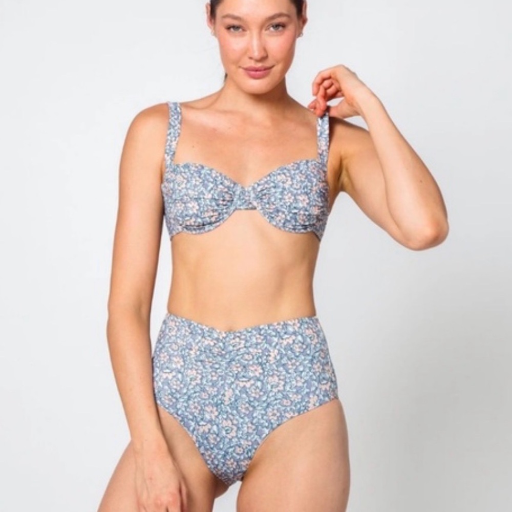 Cleobella Beckett High Waist bikini set in Paloma floral print size xs/ s